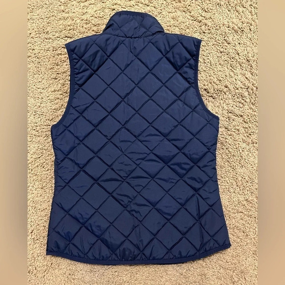 Old Navy Quilted Vest - Picture 4 of 4